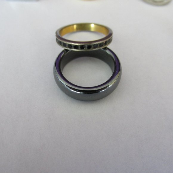 Collection Lot Bundle 9 Costume Jewelry Rings Size Small 4-5.75 - Picture 5 of 11